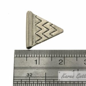 Alternative view of Karen Hill Tribe Silver Tribal Triangle Flag Bead : B44-111