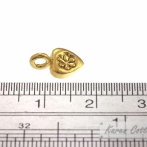 Alternative view of Karen Hill Tribe Silver Flower Engrave Flat Heart Charm : C31-030G