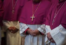 Iglesias cristiana y Católica presentaron propuestas para poder reabrir sus templos