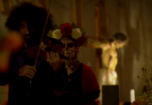 Homenaje a los fallecidos por COVID-19 en el día de los muertos en México-Ara Malikian