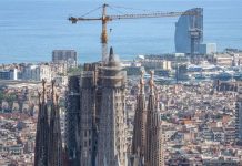 La Sagrada Familia prevé acabar en 2022 las torres de los evangelistas Lucas y Marcos