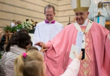 ¿Por qué los sacerdotes visten de rosa el domingo de Cuaresma?